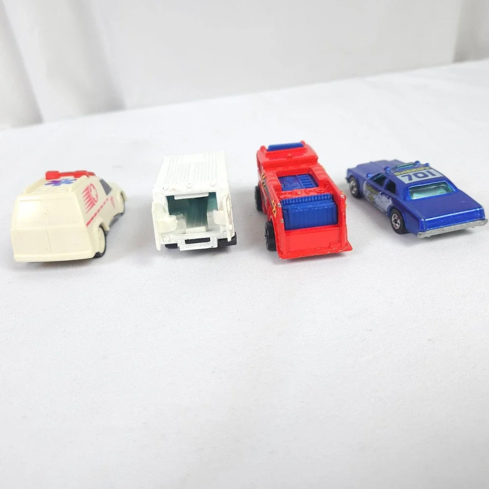 Vintage Hot Wheels Lot Sheriff‎ Firetruck Ambulance Diecast Cars